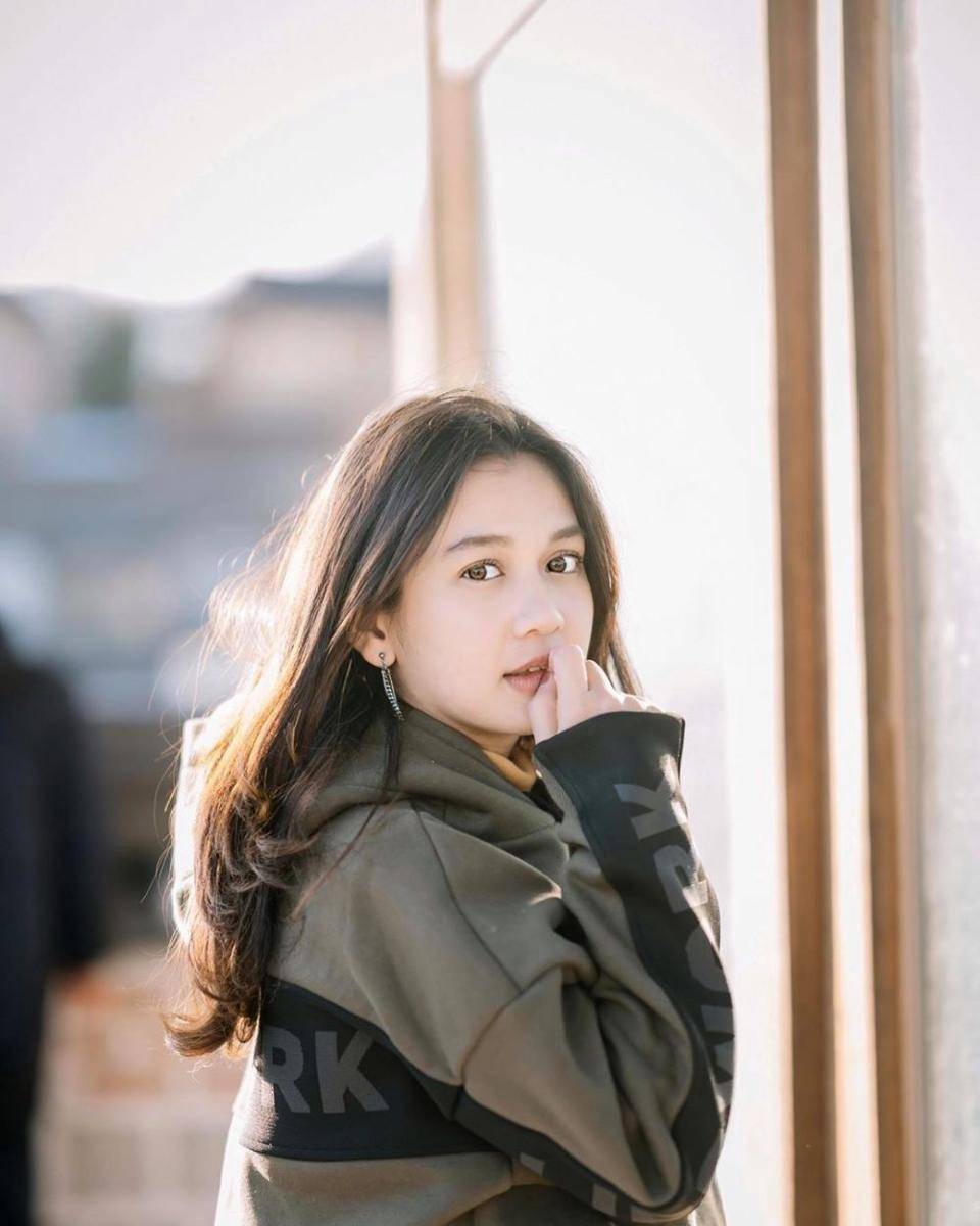 instagram.com/deaaannisa