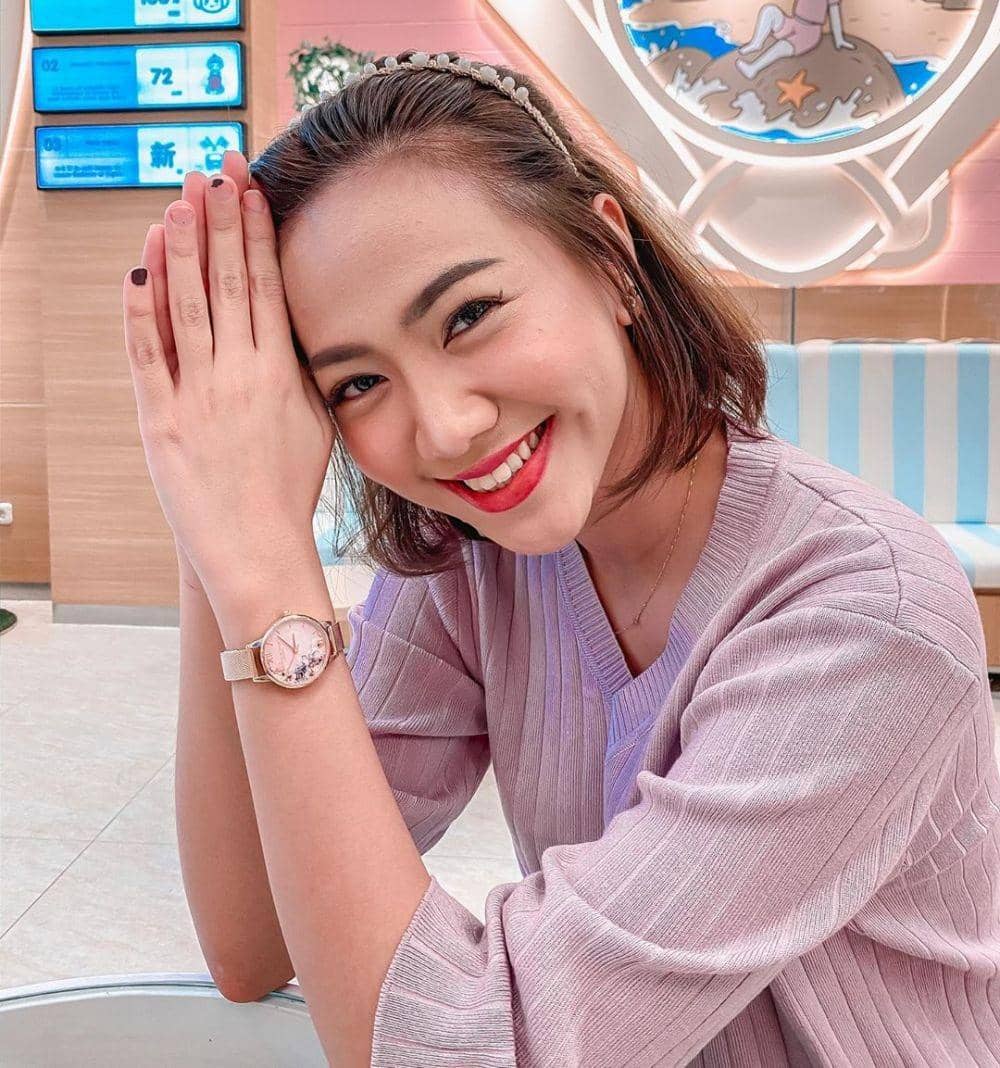 10 Potret Shanju Eks JKT48 Tampil Beda dengan Rambut Pendeknya