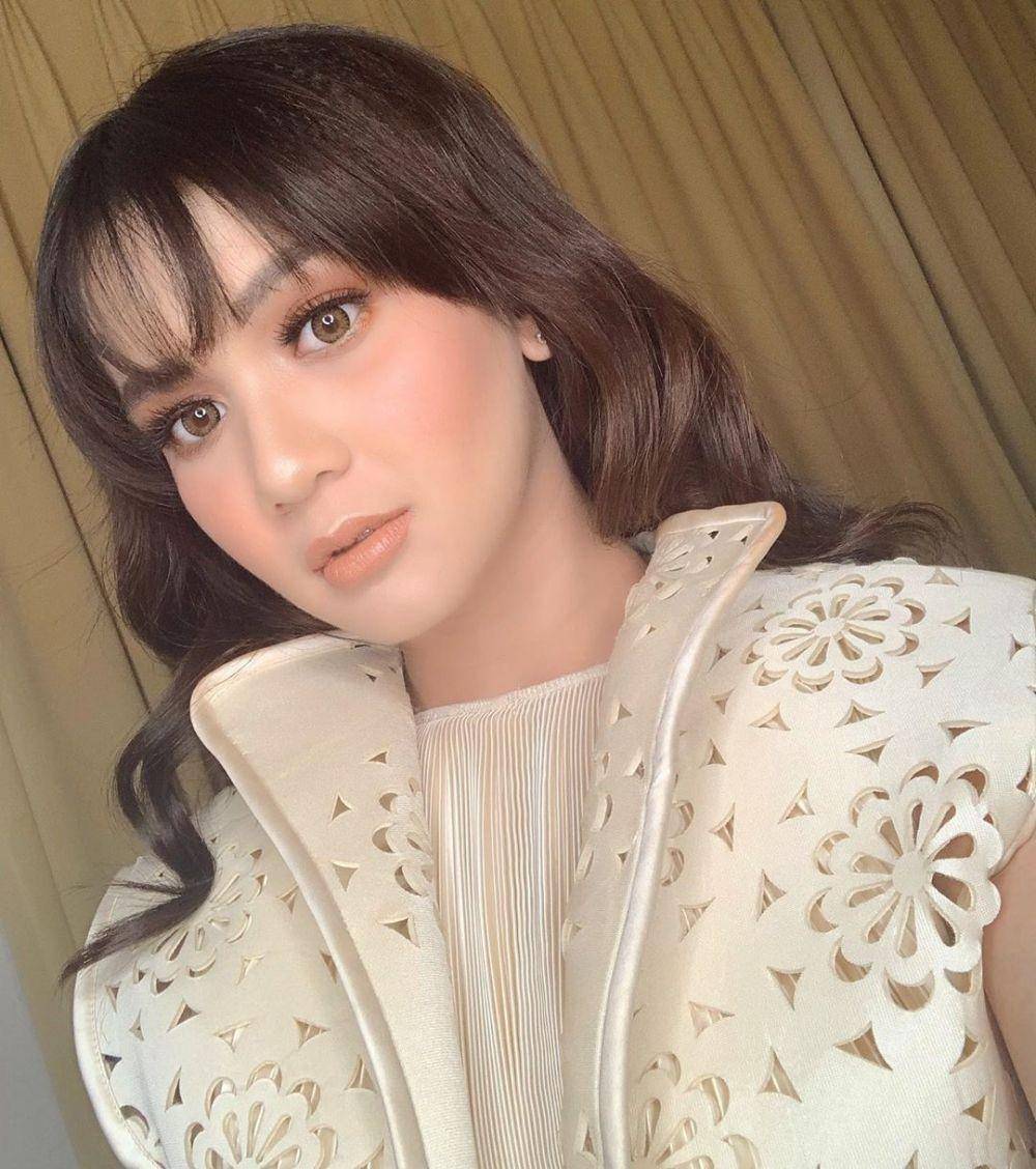 instagram.com/deaaannisa