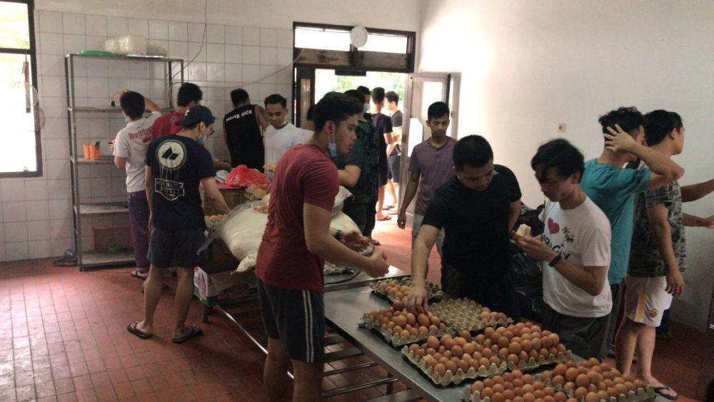 ABK World Dream Jadi Koki Dadakan saat Karantina di Pulau Sebaru