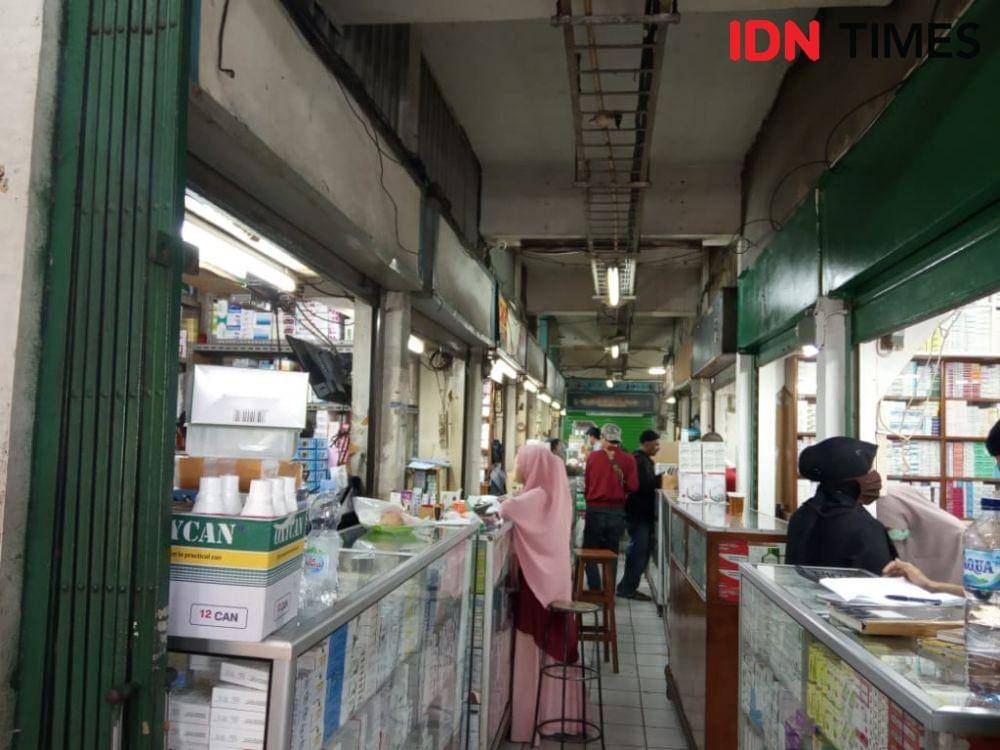 Suasana Pasar Pramuka pada 3 Maret 2020 (IDN Times/Ileny Rizky Dwiantari)