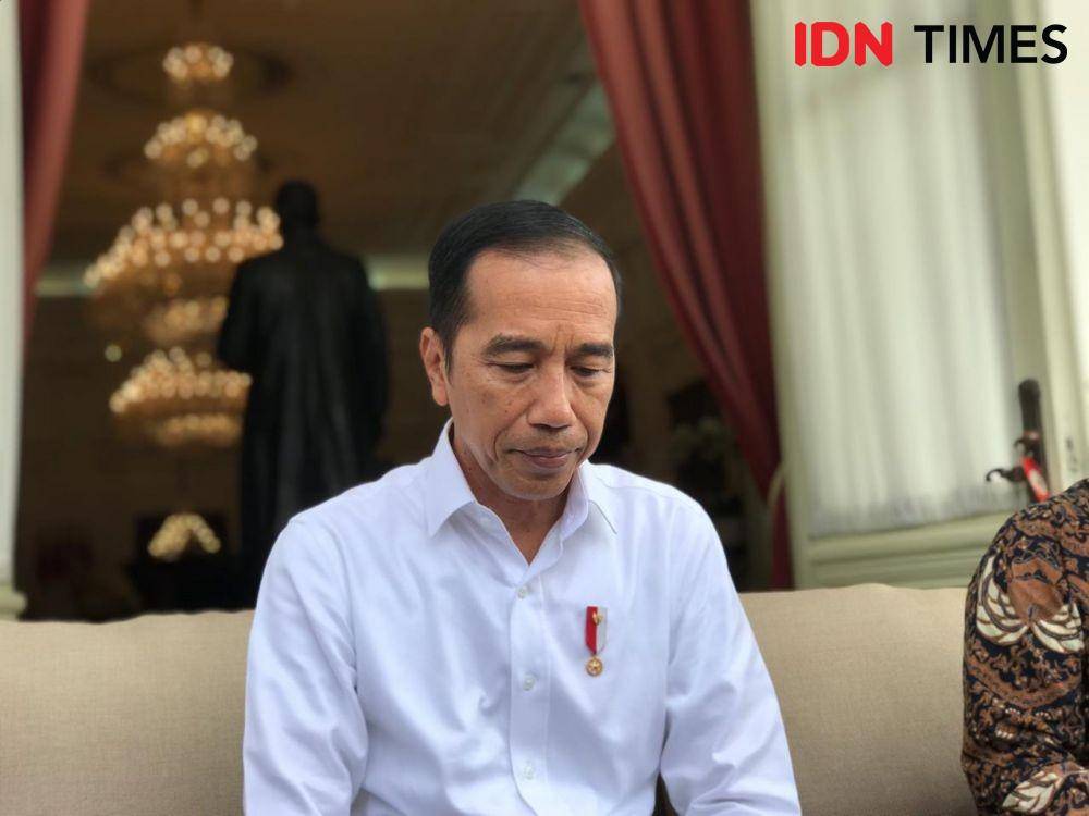 Presiden Jokowi memberikan keterangan pers di Istana Merdeka, Jakarta Pusat, Selasa 3 Maret 2020 (IDN Times/Teatrika Handiko Putri)