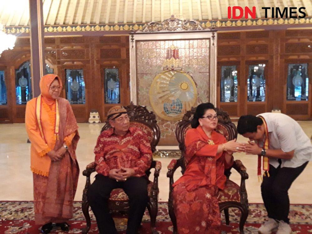 Dapat Gelar Kehormatan dari Keraton Solo, Risma Setara Bangsawan