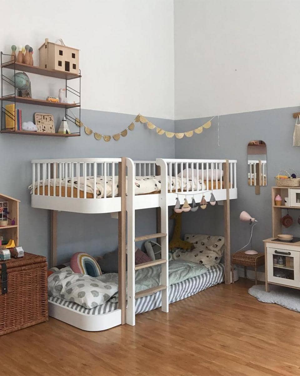 instagram.com/alessmalpica