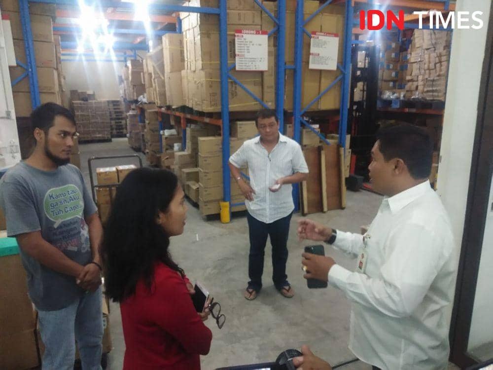 Minim Impor Bahan Baku dari Tiongkok Sebabkan Kelangkaan Masker