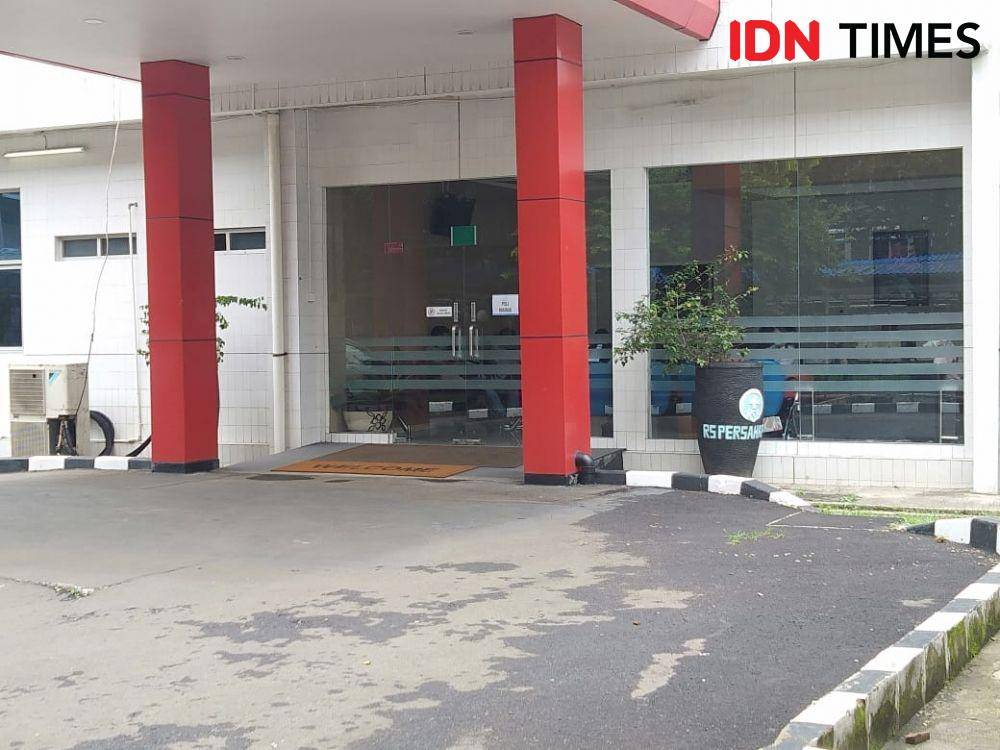 Poliklinik khusus pemeriksaan tes virus corona/ RS Persahabatan (IDN Times/Dini Suciatiningrum)