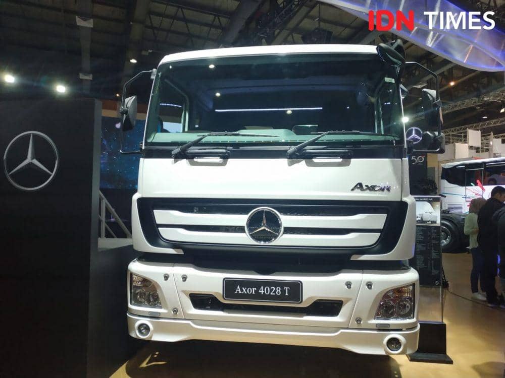 Mercedes Benz (IDN times/Dwi Agustiar)