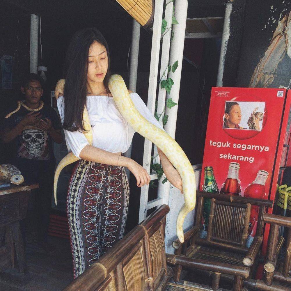 instagram.com/ayusarasw