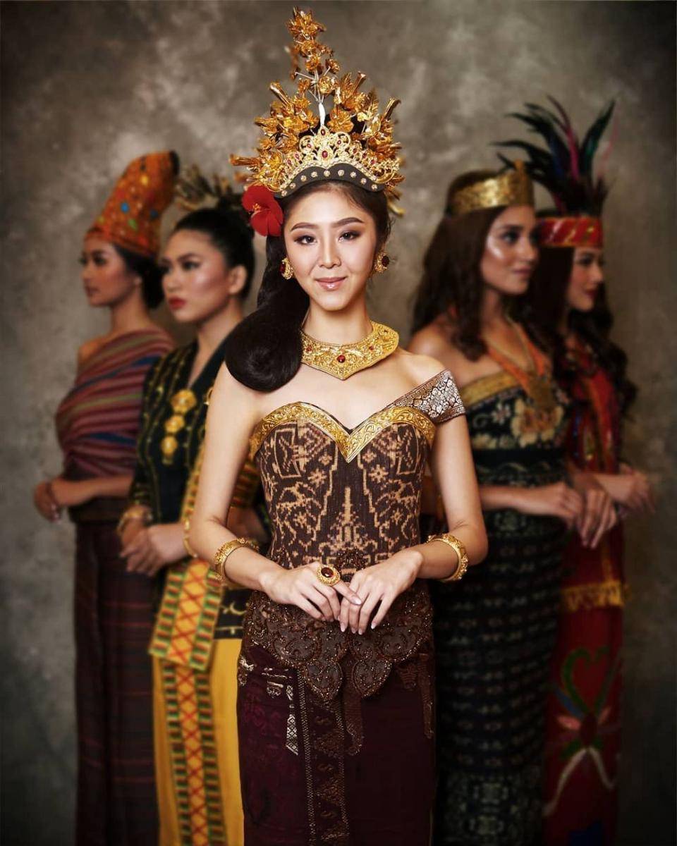 instagram.com/ayusarasw