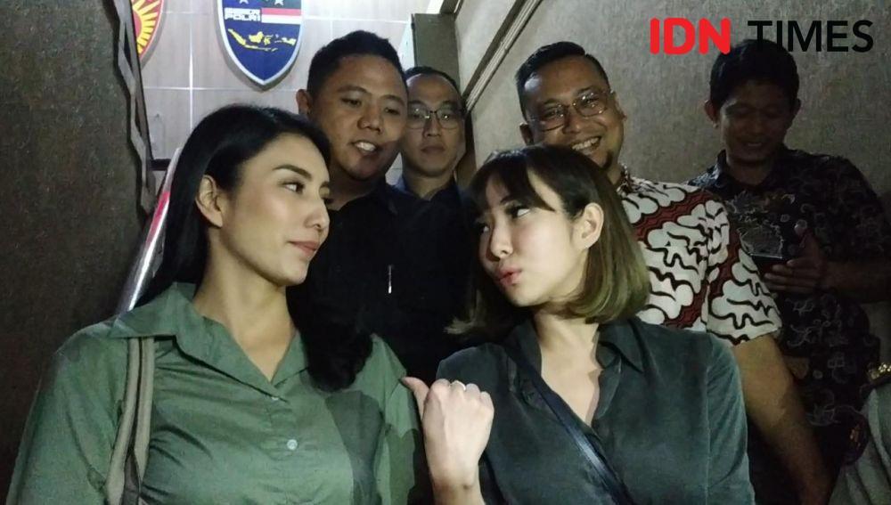 Kasus Carding, Gisel dan Tyas Mirasih Selesai Diperiksa 6 Jam