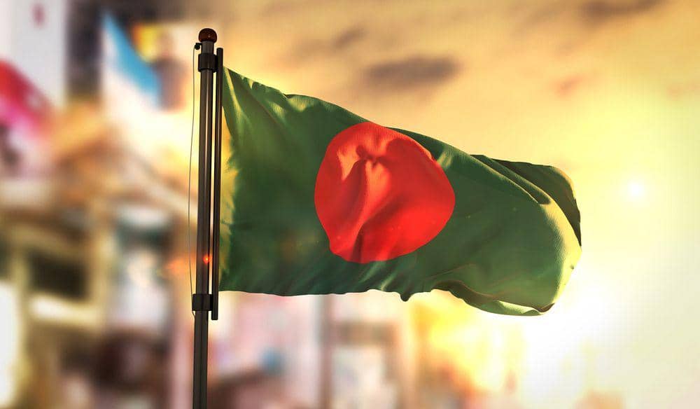 Ledakan di Masjid Bangladesh, 20 Orang Tewas