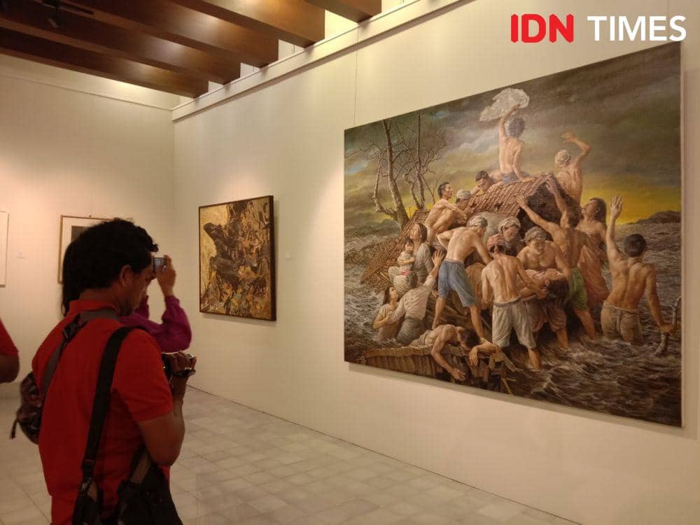 Pameran seniman Bali sebagai wujud simpati dan solidaritas terhadap Tiongkok akibat virus corona. (IDN Times/Ayu Afria Ulita)