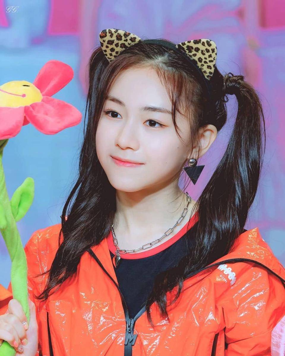 Instagram.com/dahyun_rocketpunch