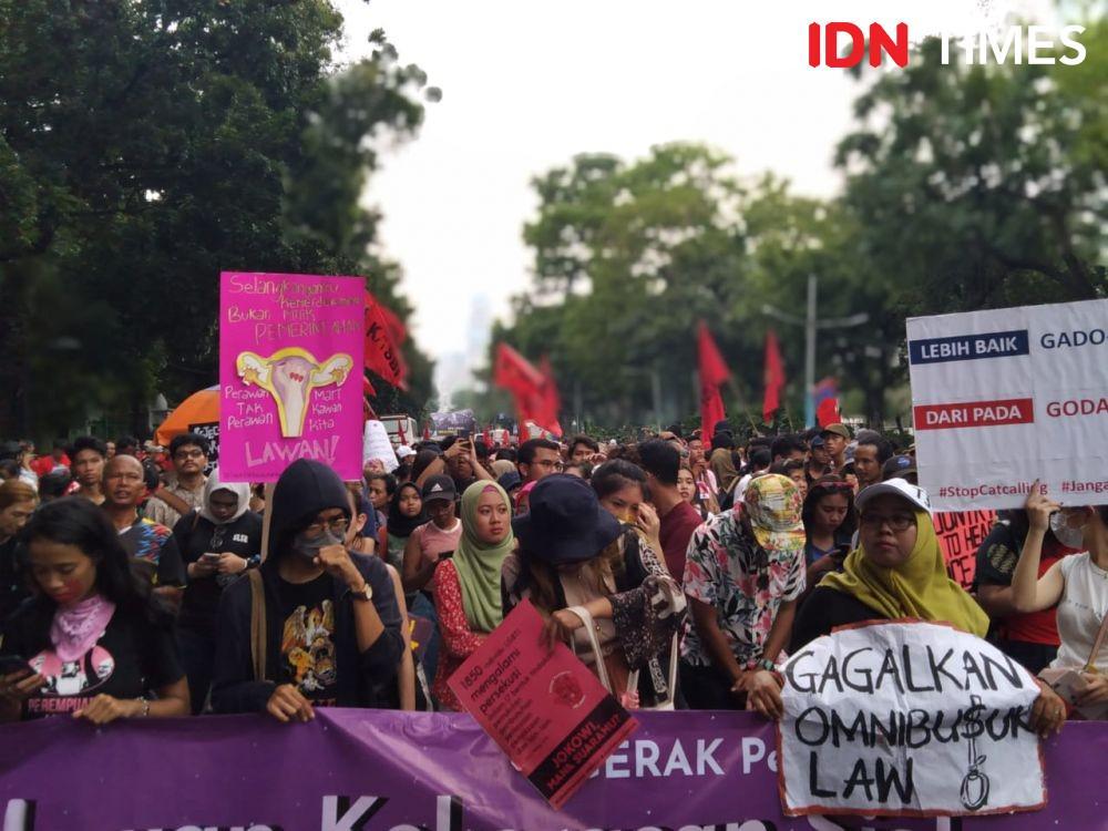 Lecehkan Perempuan di Ruang Publik, Rama Harusnya Minta Maaf Lewat TV!