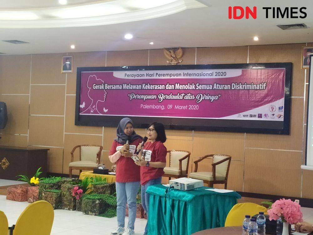 Kegiatan peringatan hari perempuan bersama WCC Palembang (IDN Times/Feny Maulia Agustin)