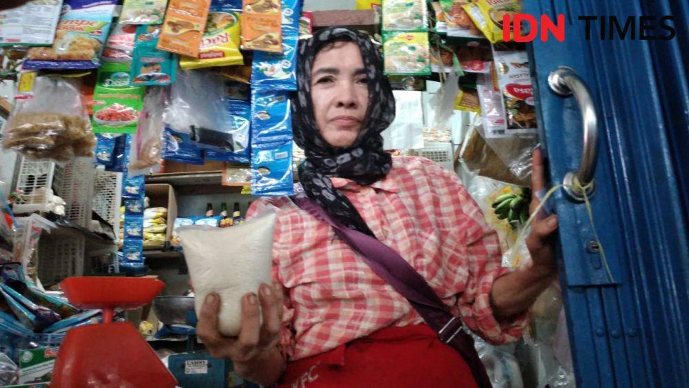 Harga Gula Pasir di Pasar Tradisional Palembang Mulai Bergerak Naik