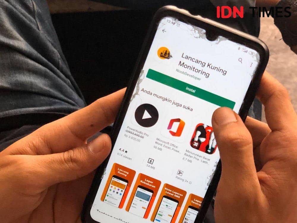 Aplikasi pemantau karhutbunla (IDN Times/Rangga Erfizal)