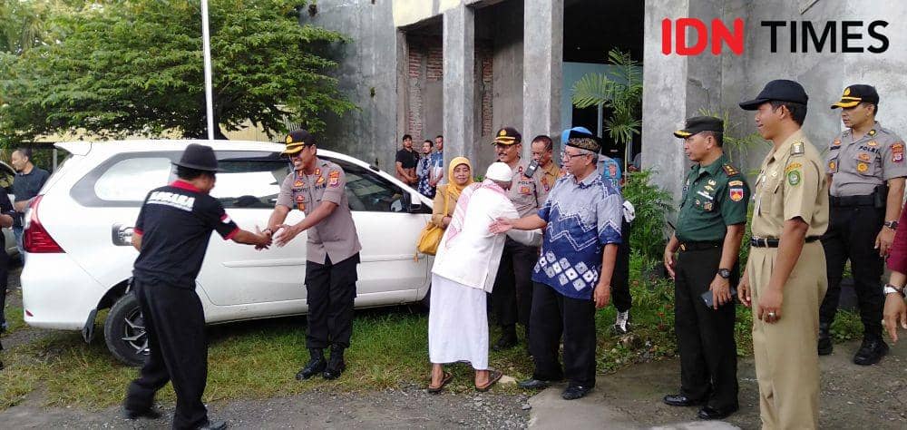 Kapolres Bantul turut memantau aksi FKOR DIY di Kampus STIE Hamfara. IDN Times/Daruwaskita