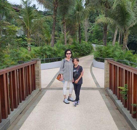 instagram.com/emmymuchlis/