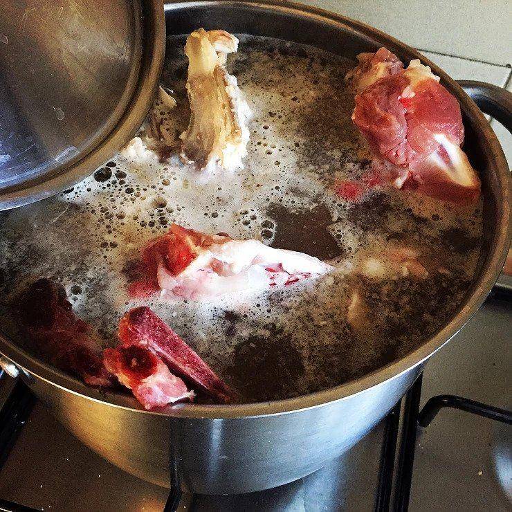 boilandbroth.com