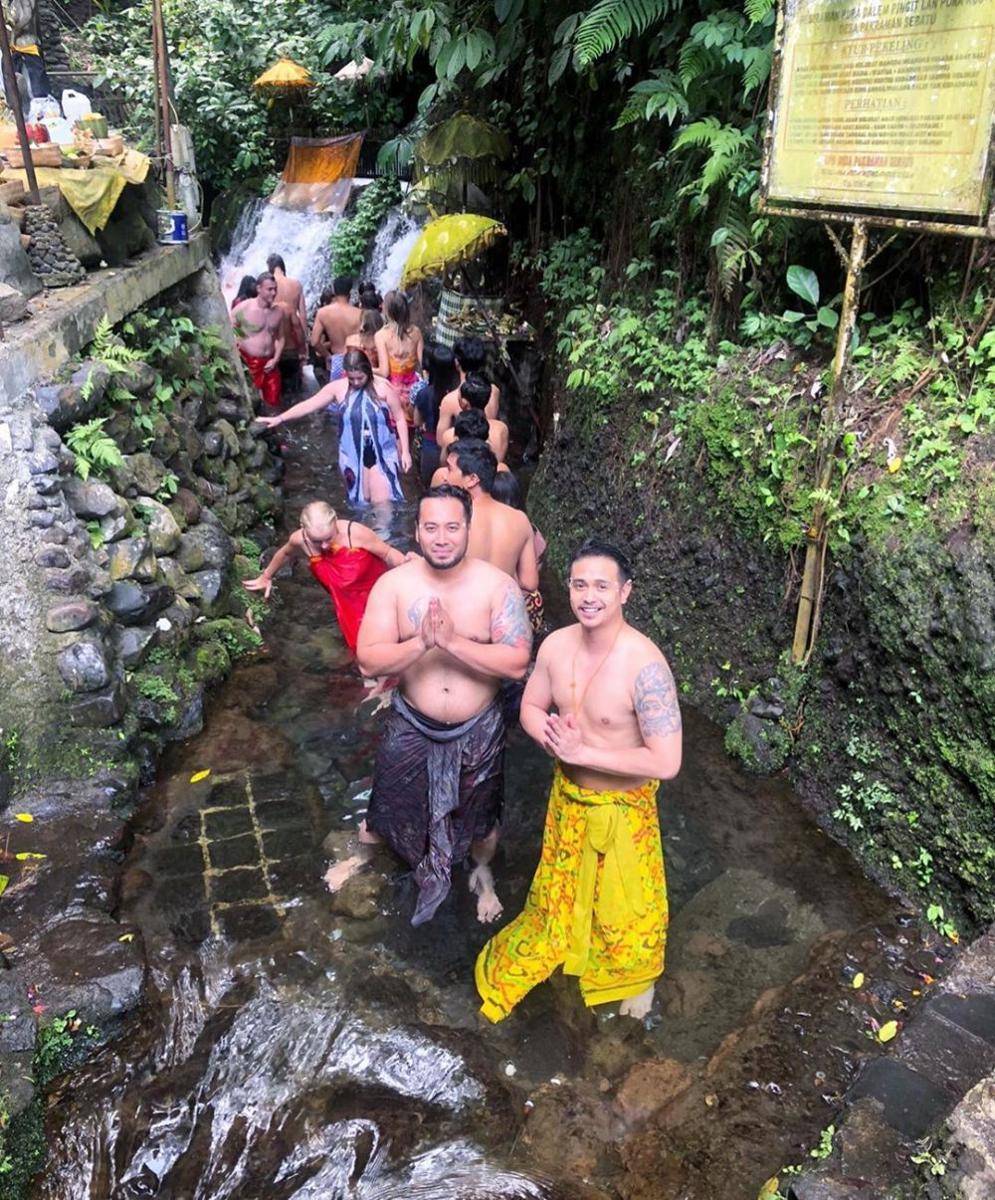 instagram.com/ajunperwira