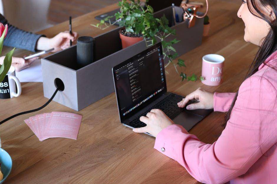 pexels.com/CoWomen