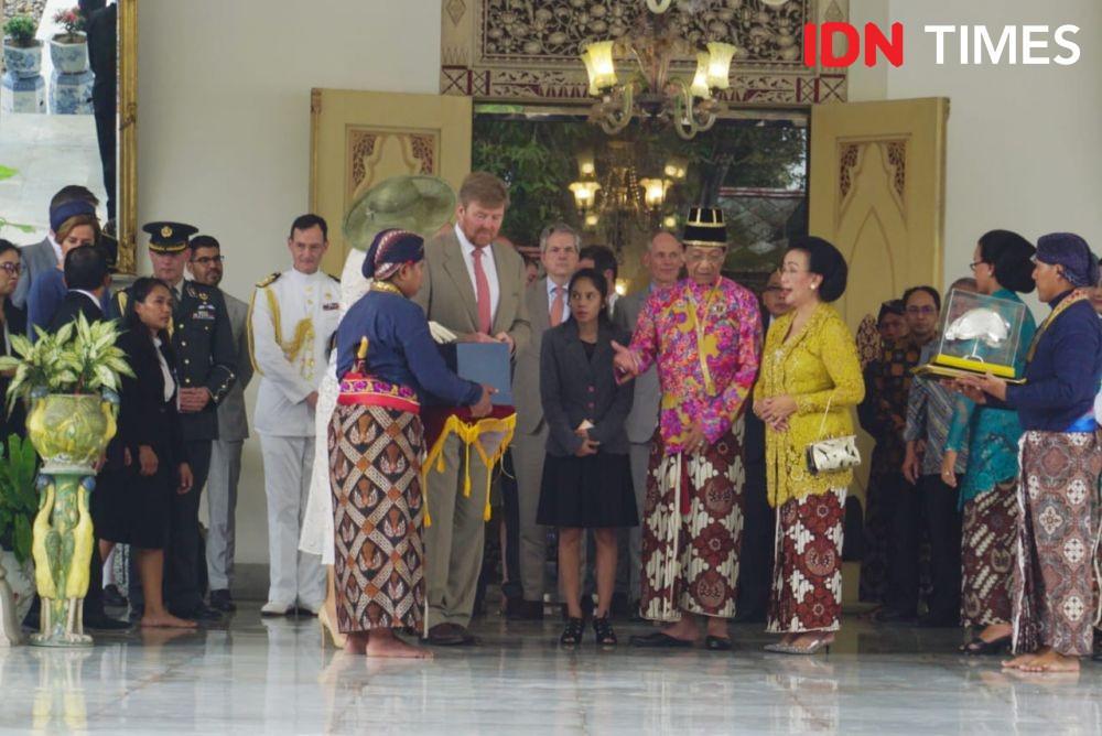Sultan Berharap Belanda Kembalikan Benda Bersejarah Milik Keraton