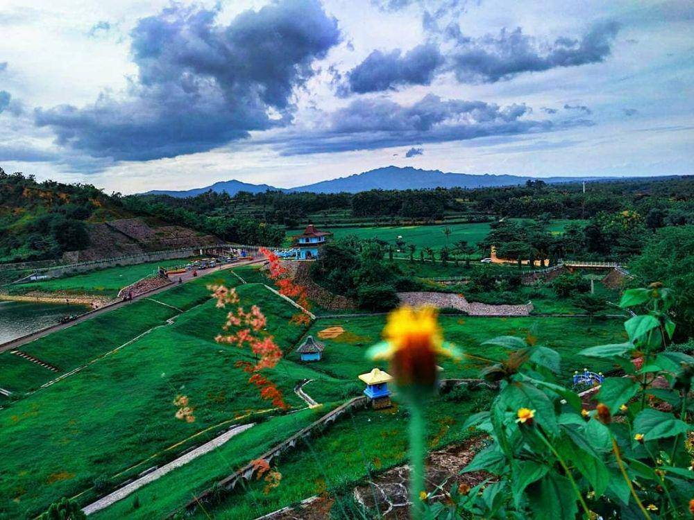 instagram.com/explorerembang
