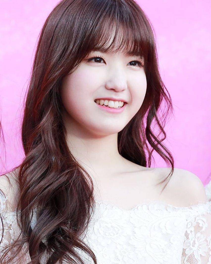 instagram.com/hondahitomi.izone