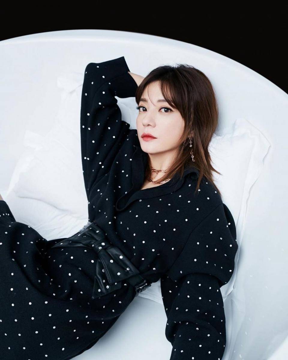 Instagram.com/vicki_zhaowei/