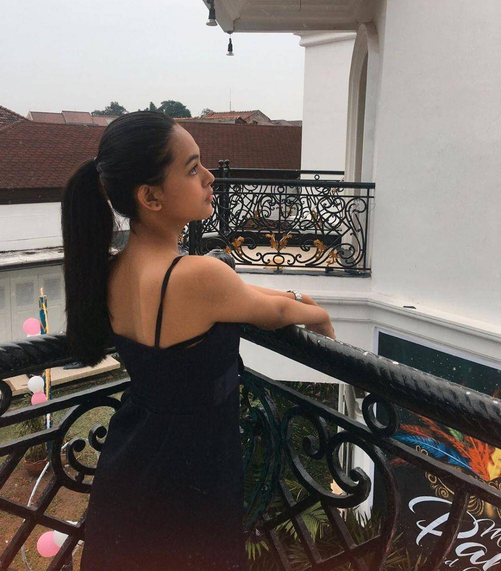 Instagram.com/dindaaaa.17
