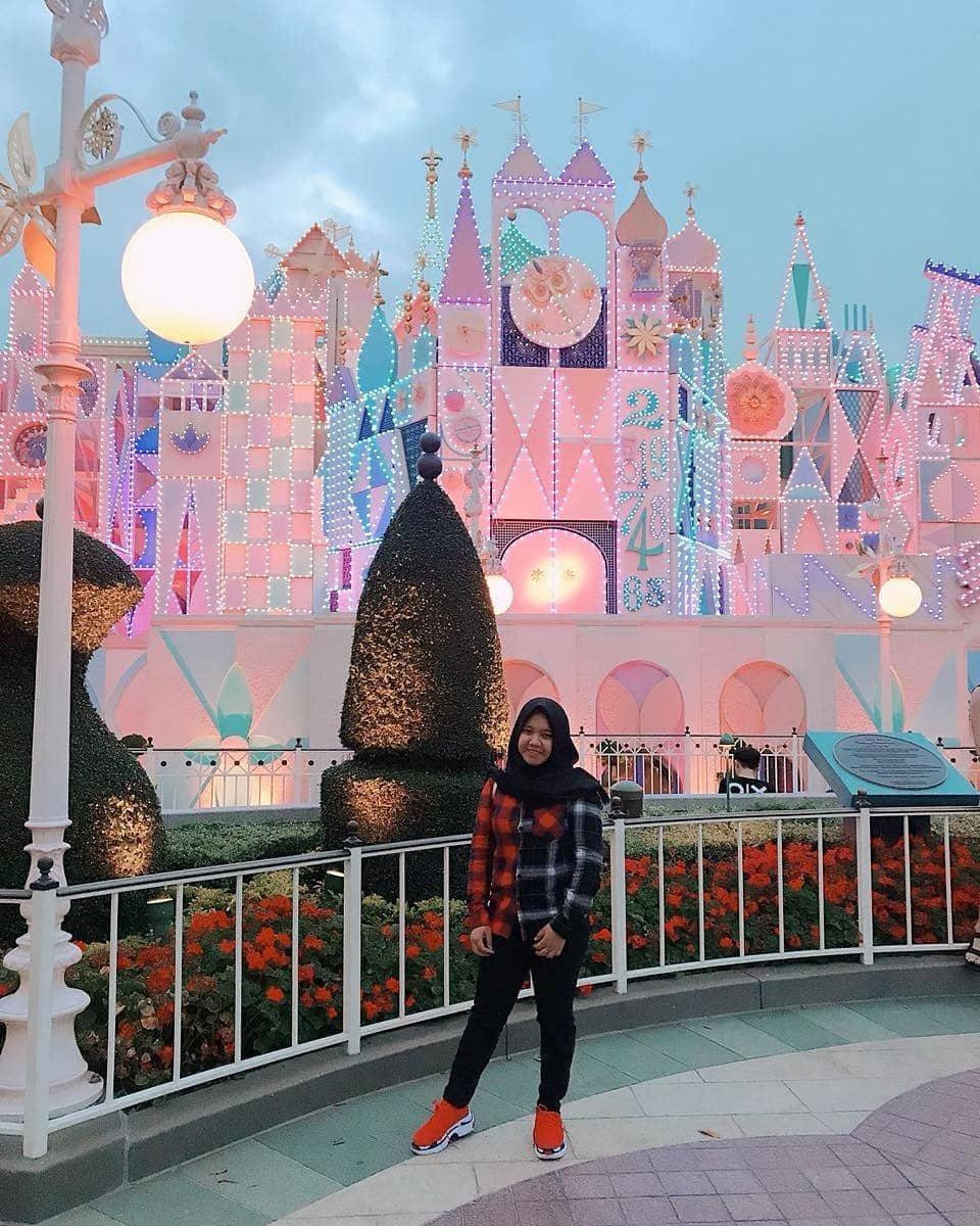 instagram.com/shela_lala96