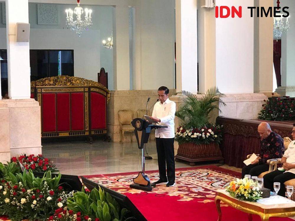 Presiden Jokowi di Istana Negara, Jakarta Pusat, Kamis 12 Maret 2020 (IDN Times/Teatrika Handiko Putri)