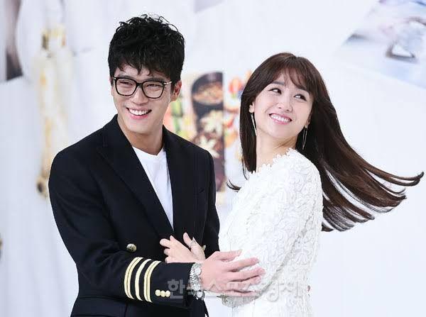 Segera Comeback, 10 Potret Ha Seok Jin & Para 'Kekasih' di KDrama