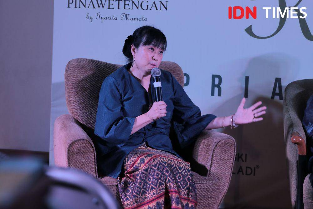 Iyarita Mamoto dalam Konferensi Pers Peresmian Rumah Kain Pinawetengan di Humble House, Jakarta. 12 Maret 2020. IDN Times/Anjani Eka Lestari