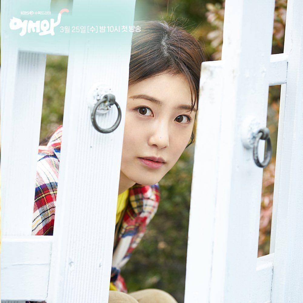 instagram.com/__shinyeeun