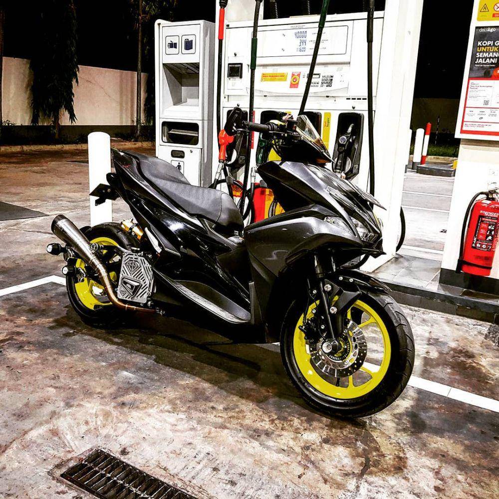 ilustrasi modifikasi motor (instagram.com/csetyag)