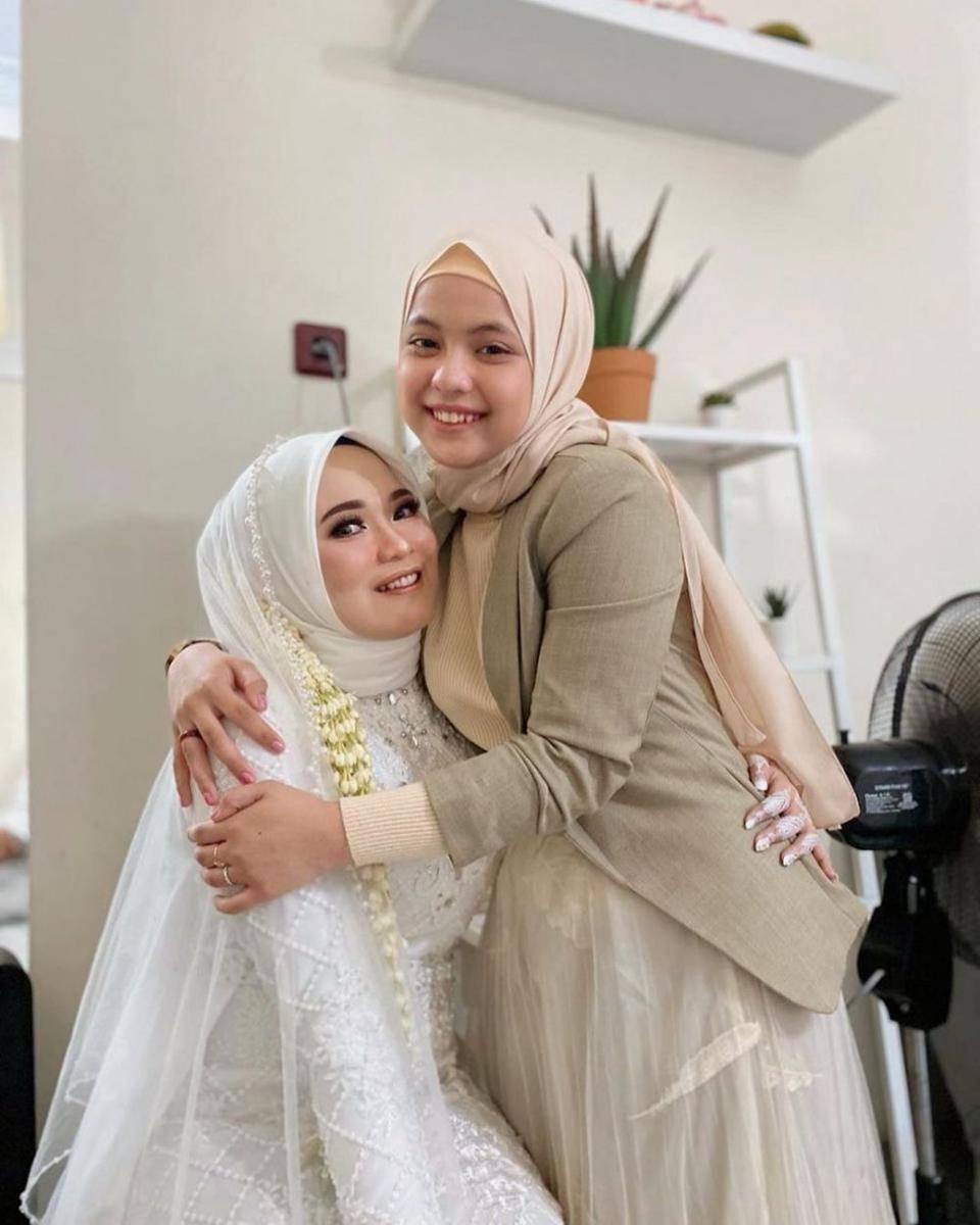 instagram.com/da4_putri03
