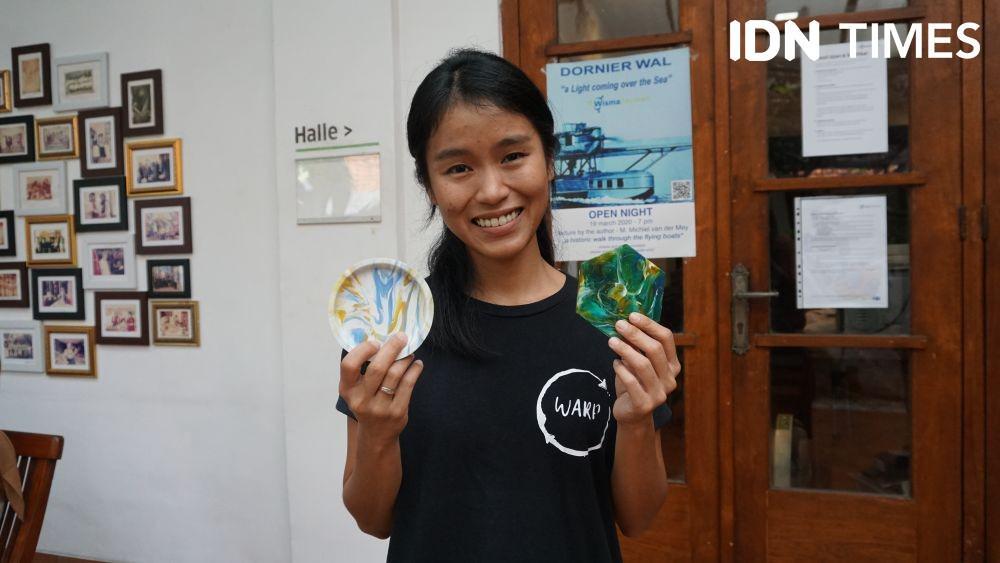 Waste Recycling Project: Manfaatkan Limbah Plastik jadi Benda Menarik