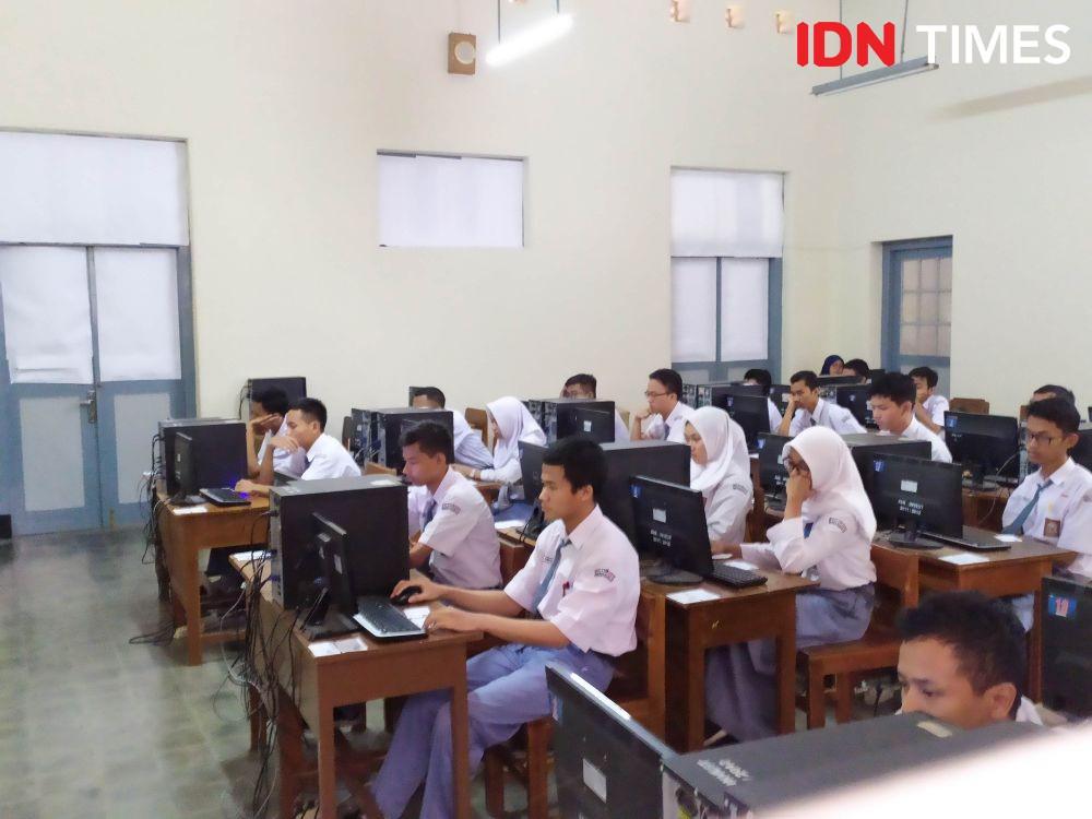 UNBK di SMK N 2 Yogyakarta. IDN Times/Siti Umaiyah