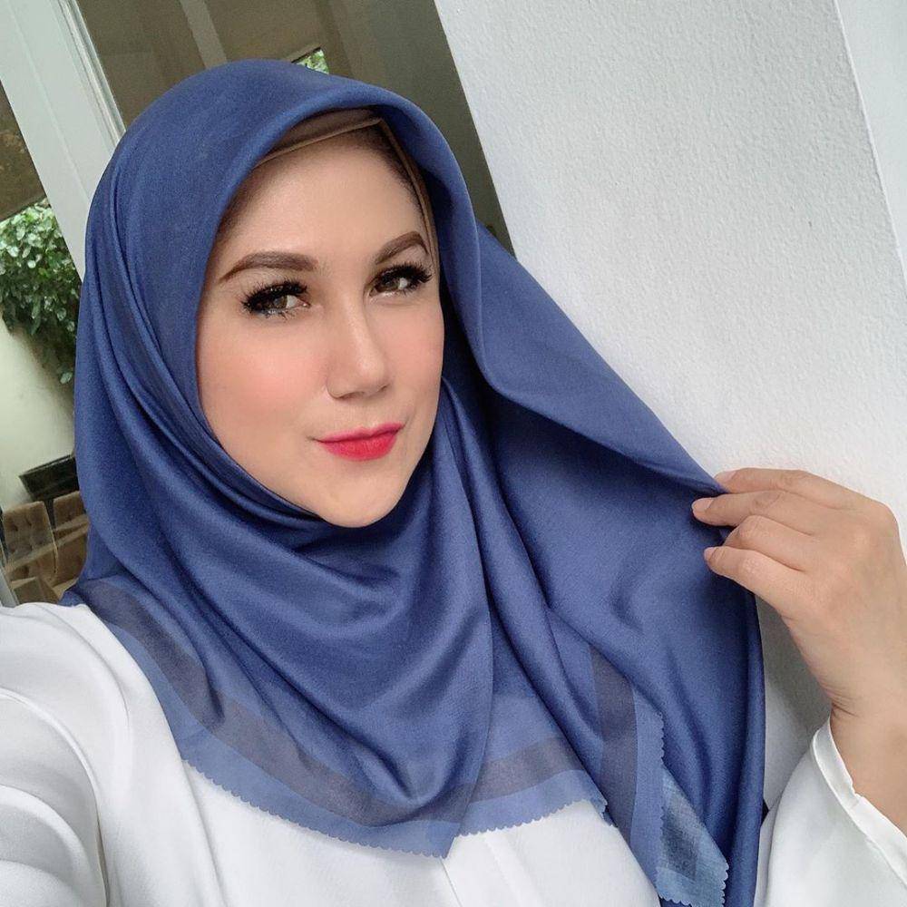 Instagram.com/marinizumarnisreal