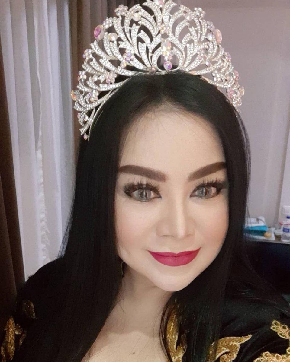 instagram.com/anisa_bahar_new