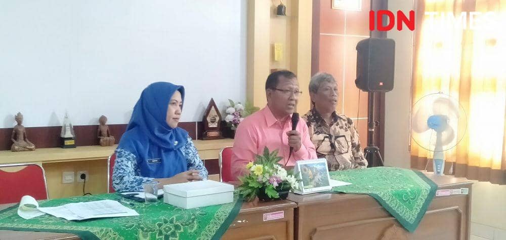 Sekretaris Dinas Pariwisata Bantul, Annihayah (kiri). IDN Times/ Daruwaskita