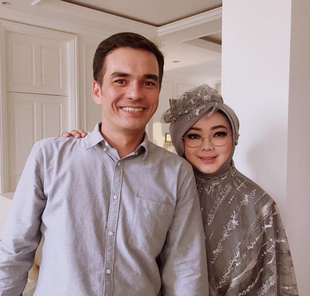 10 Perjalanan Karier Rina Gunawan, Presenter hingga Wedding Organizer