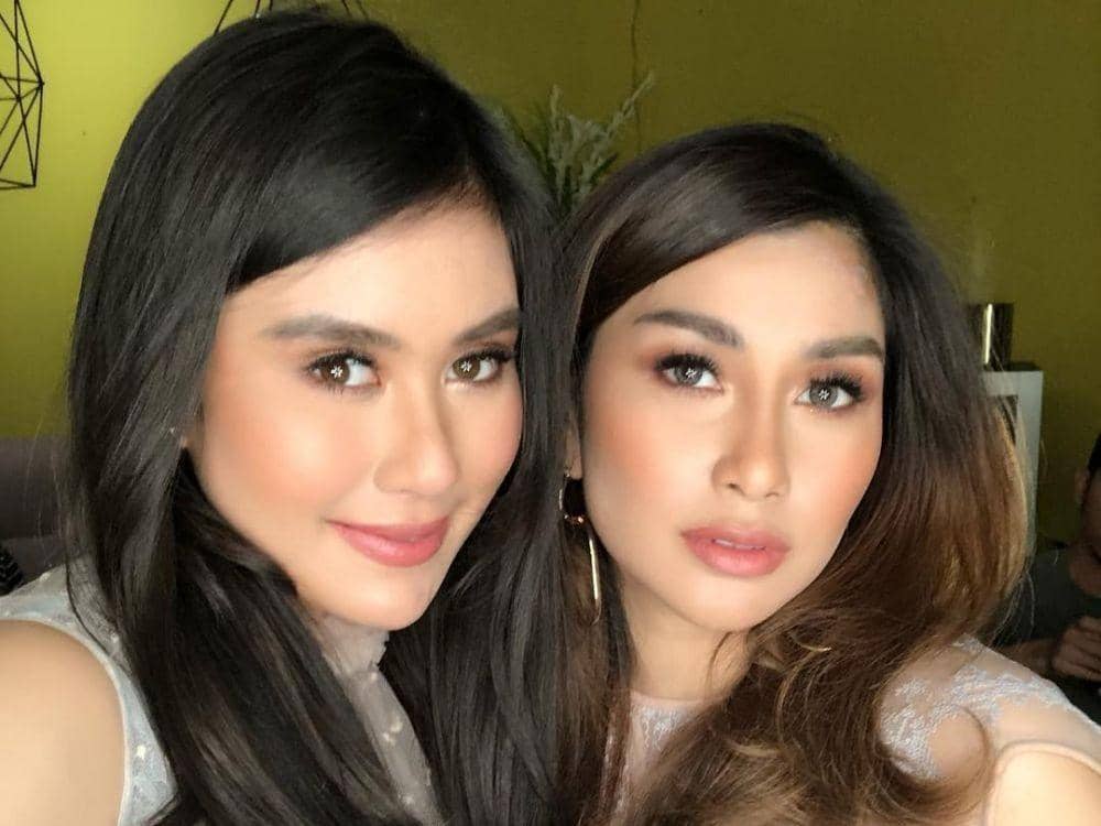 Kakak Adik Goals, 10 Potret Kompak Nissya Saadia dan Syahnaz Sadiqah