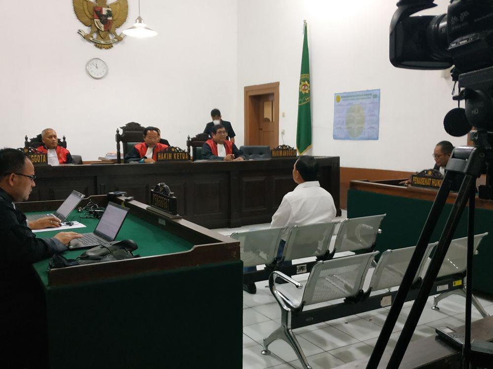 Divonis 4 Tahun Penjara, Iwa Karniwa Masih Pikir Ajukan Banding