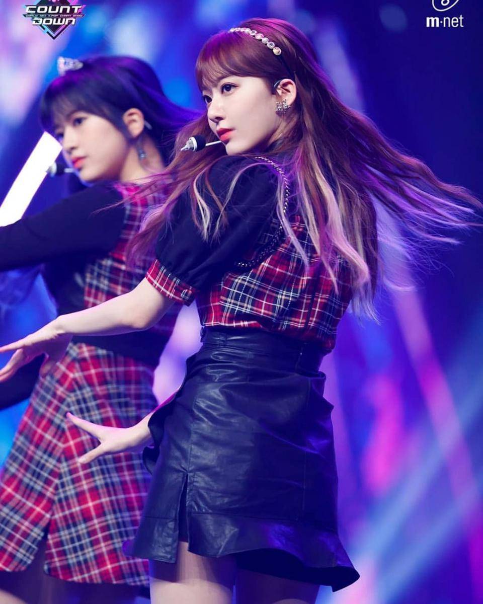 Instagram.com/izone.sakura1
