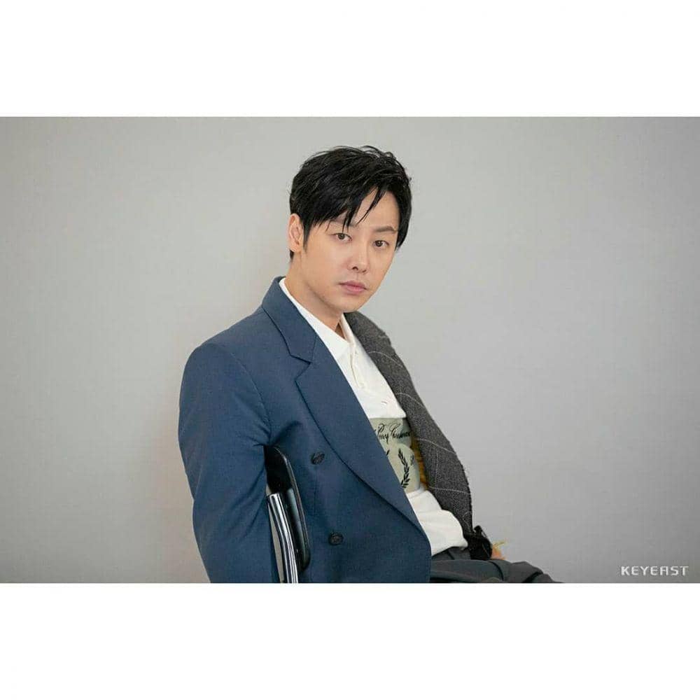 instagram.com/@keyeastofficial