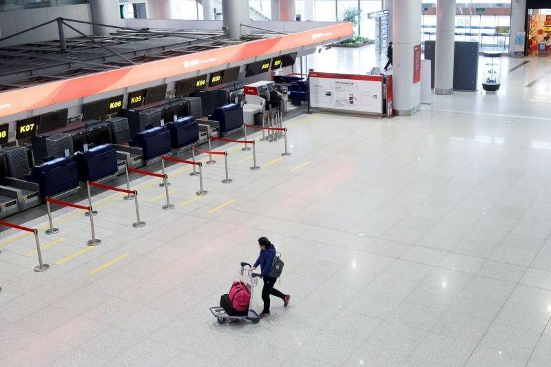 Kasus Impor COVID-19 Meningkat, Tiongkok Larang Masuk Pendatang Asing
