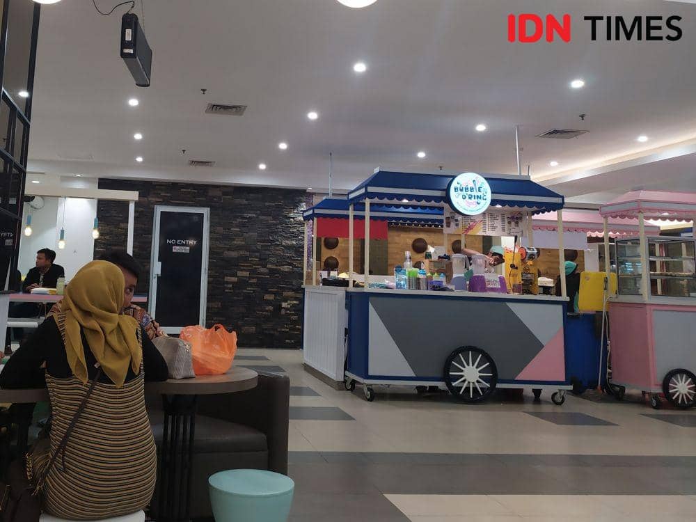 Situasi Mall di Palembang pasca kebijakan social distancing (IDN Times/Feny Maulia Agustin)